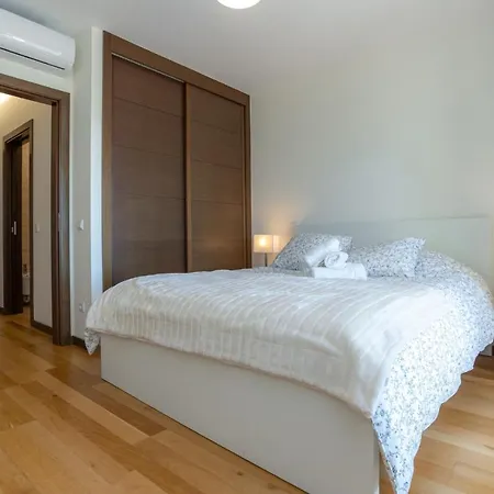 Sunshine Coast By Rent4all Apartment