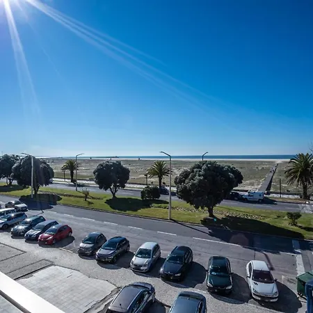Apartment Sunshine Coast By Rent4all