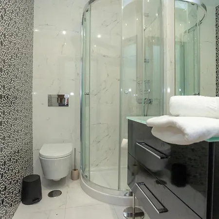 Apartment Sunshine Coast By Rent4all *