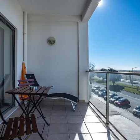 Apartment Sunshine Coast By Rent4all