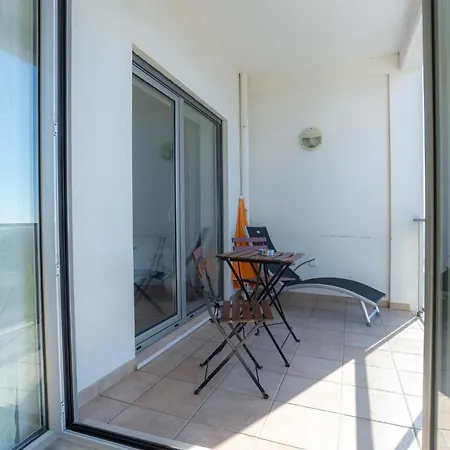 Apartment Sunshine Coast By Rent4all *