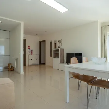 Apartment Sunshine Coast By Rent4all Figueira da Foz