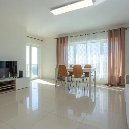 Sunshine Coast By Rent4all *